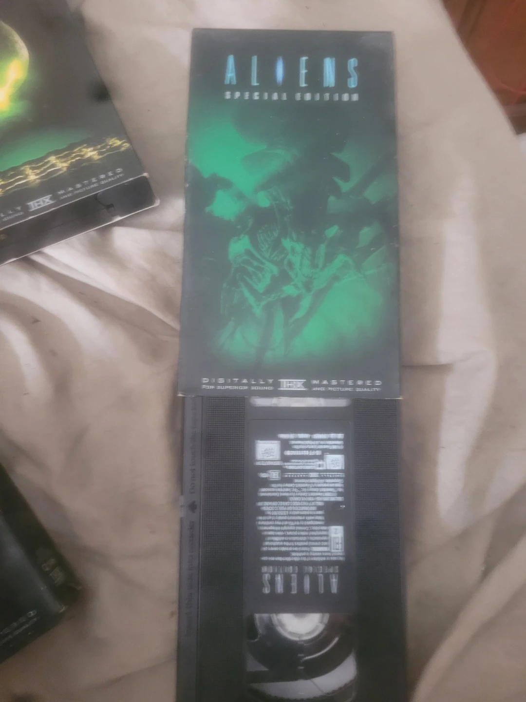Alien 20th Anniversary Collection VHS Box Set - photo 5