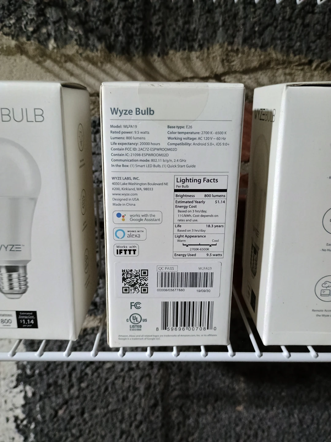 4x Wyze WiFi Smart LED Bulb - photo 2