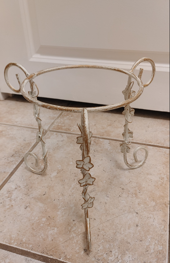 Decorative Metal Plant Stand