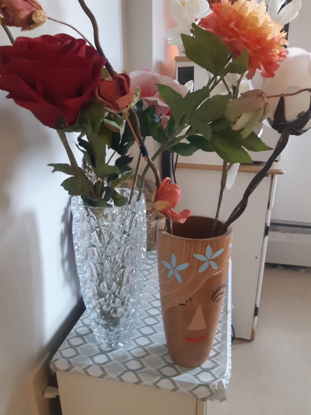 Decorative Flower Vases (Set of 2)