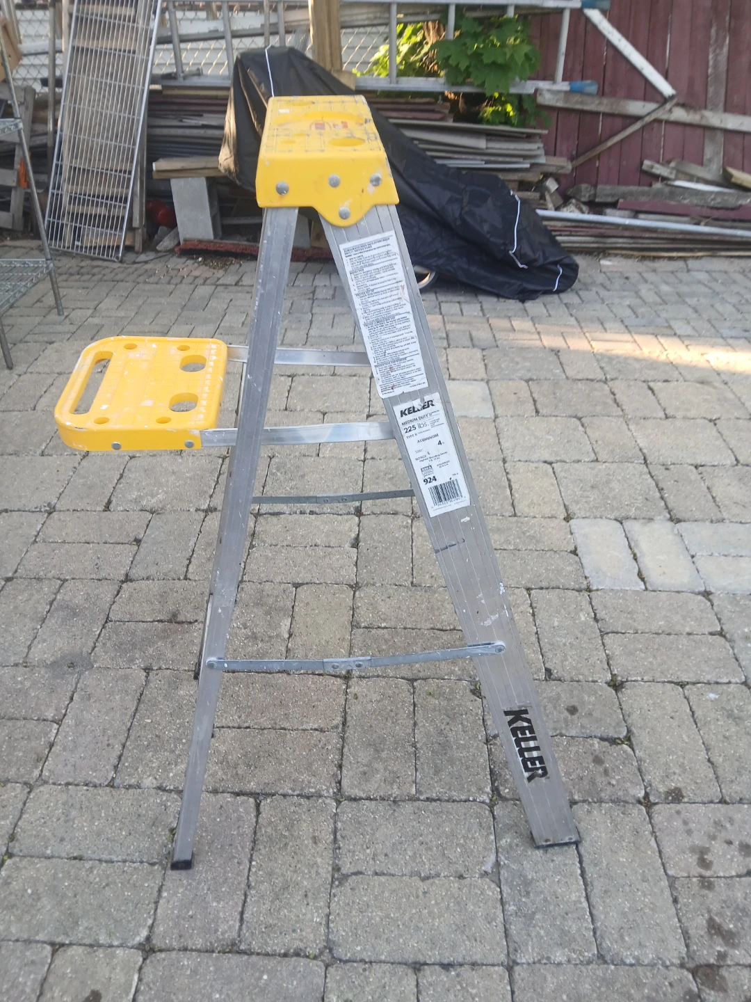 Keller Step Stool Ladder with Yellow Platform - photo 4
