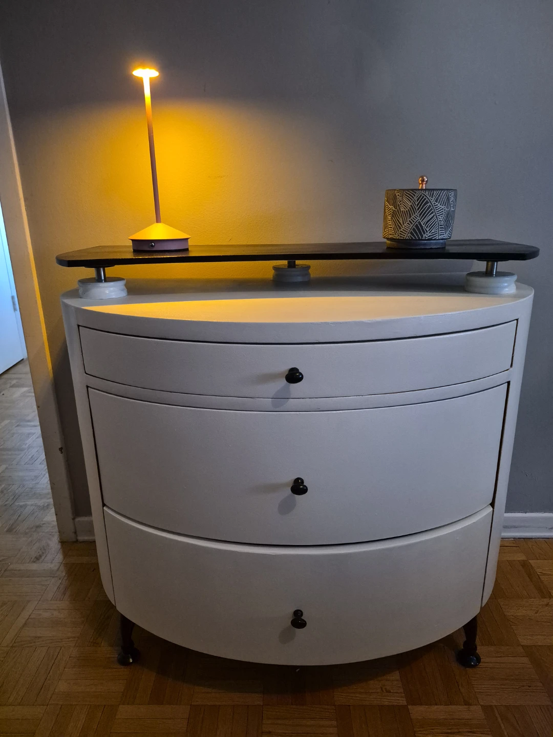 Curved Black and Cream White 3-Drawer Dresser/Accent Table