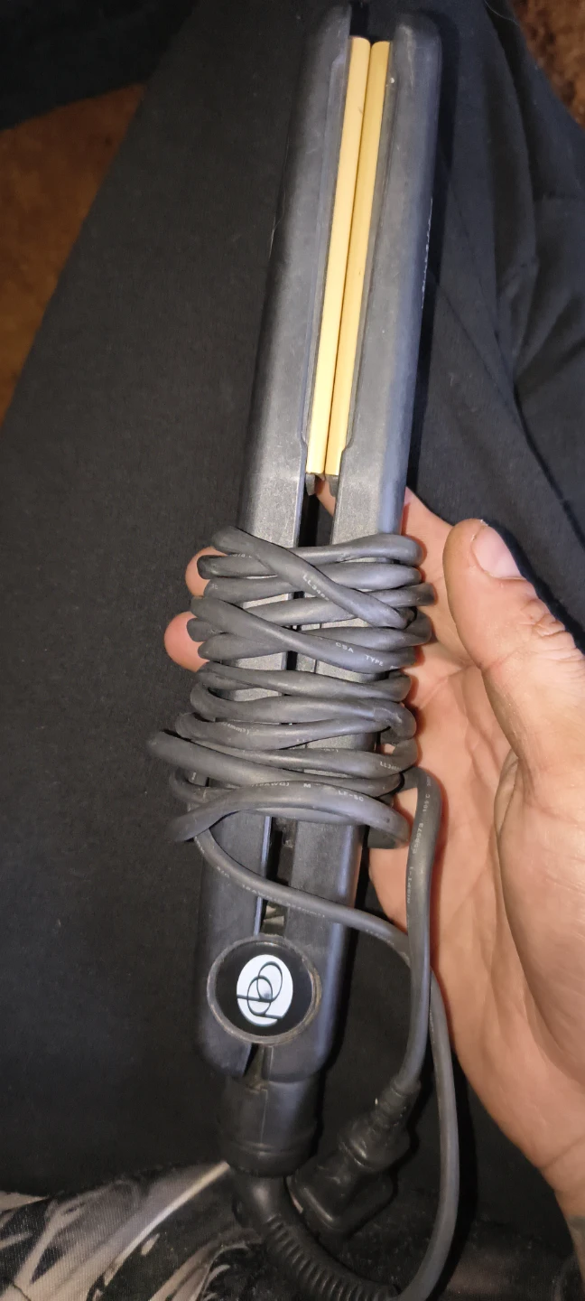 Paul Brown Flat Iron Hair Straightener - photo 2