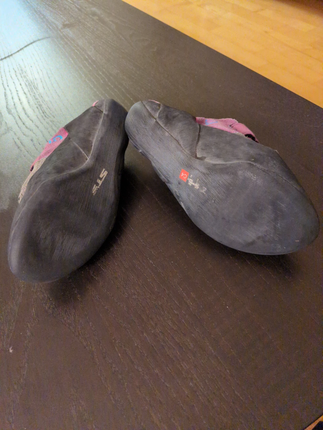 Rogue 5.10 Climbing Shoes - photo 2