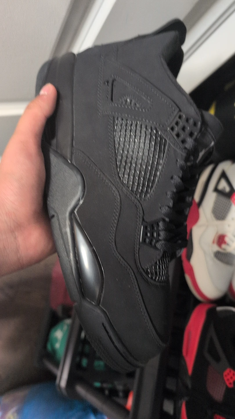 Air Jordan 4 for sale - photo 3