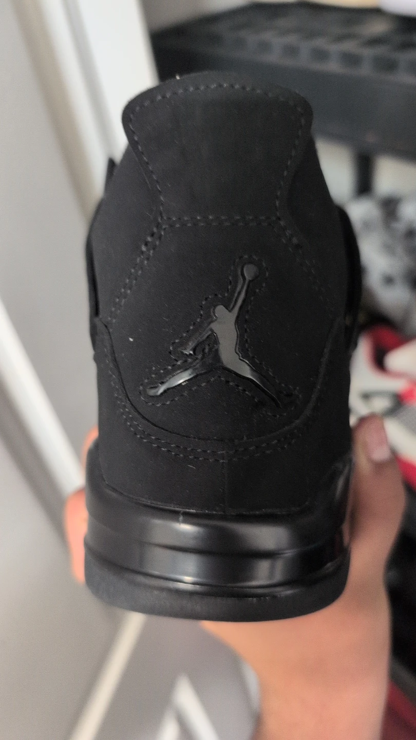 Air Jordan 4 for sale - photo 4