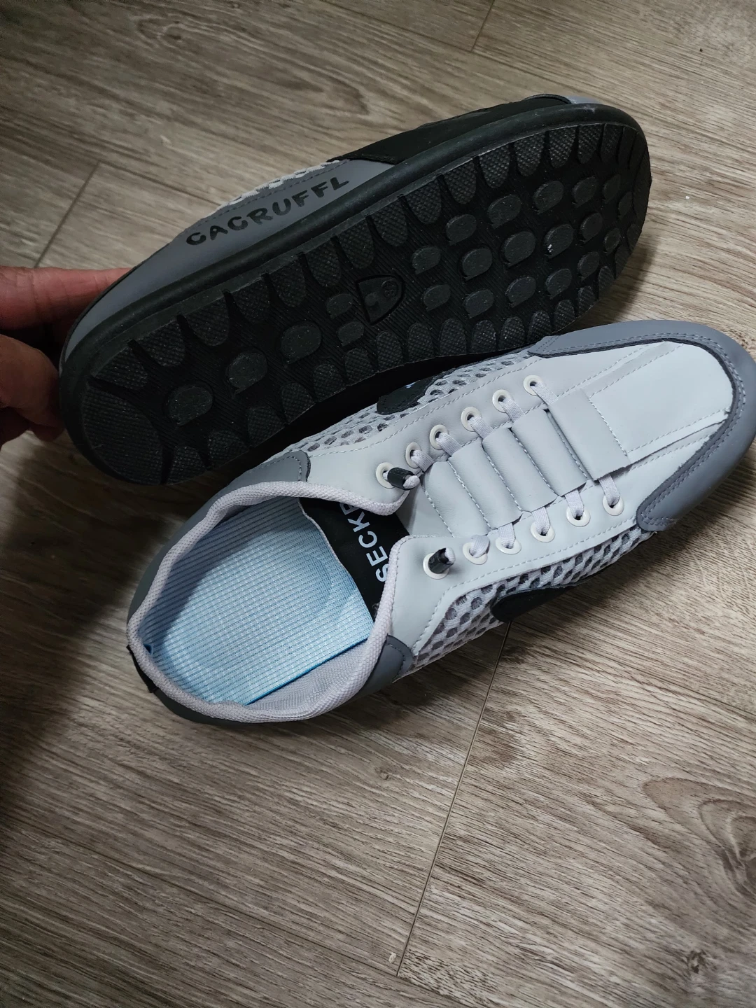 Gagrufff Grey Sneakers - photo 2