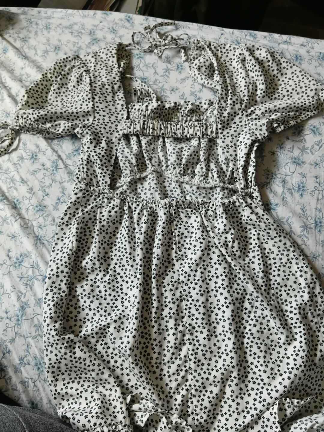 White and Black Floral Mini Dress - photo 2