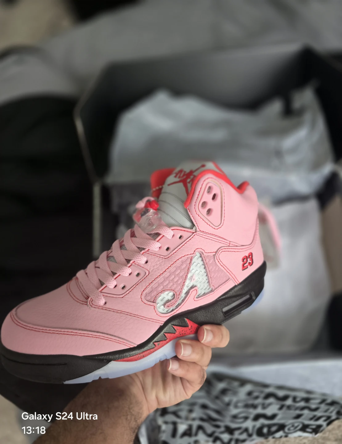 Jordan Retro Awake NY Arctic Pink size 7 - photo 3