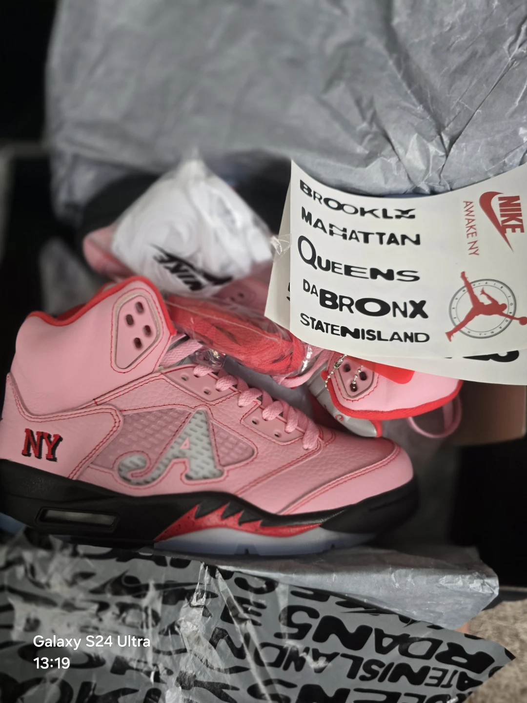 Jordan Retro Awake NY Arctic Pink size 7 - photo 4
