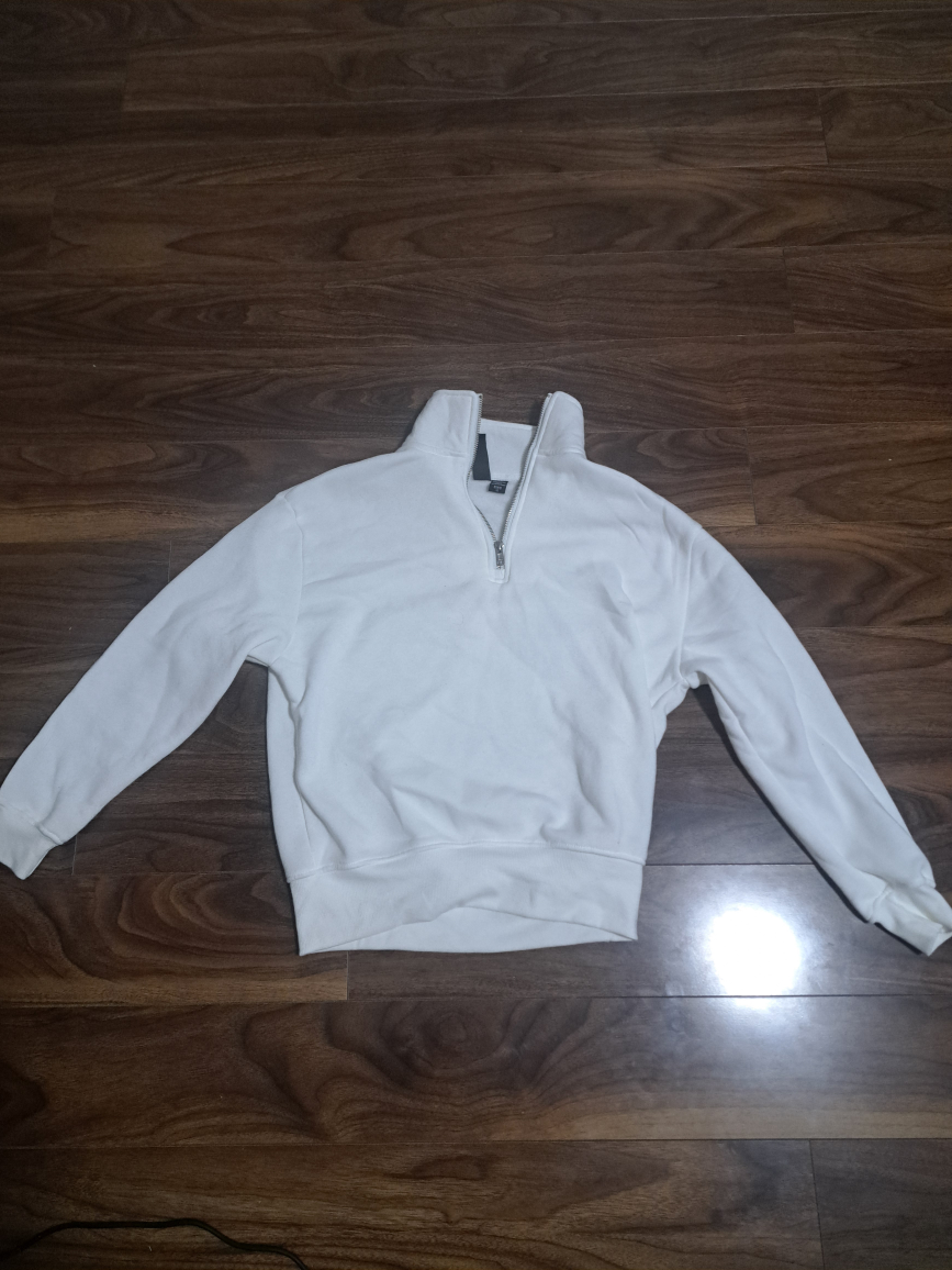 White 1/4 Zip Sweatshirt