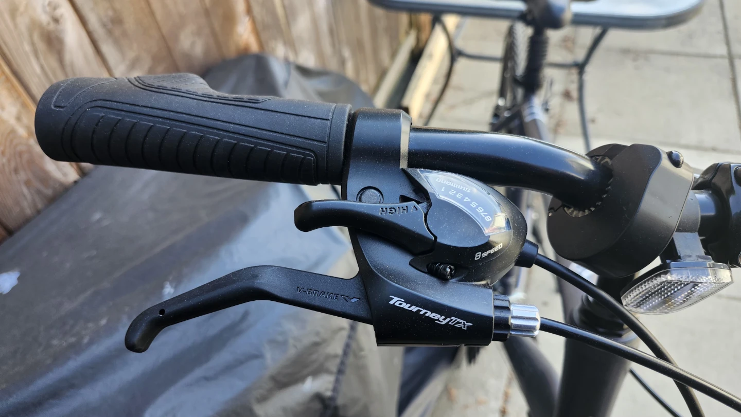 Diamondback Hybrid Bike - photo 5