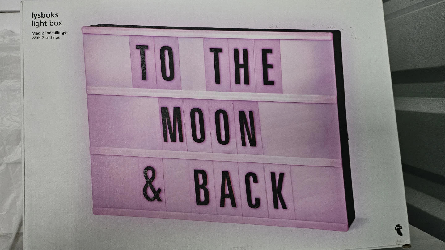 Brand New Light Box With 2 Settings