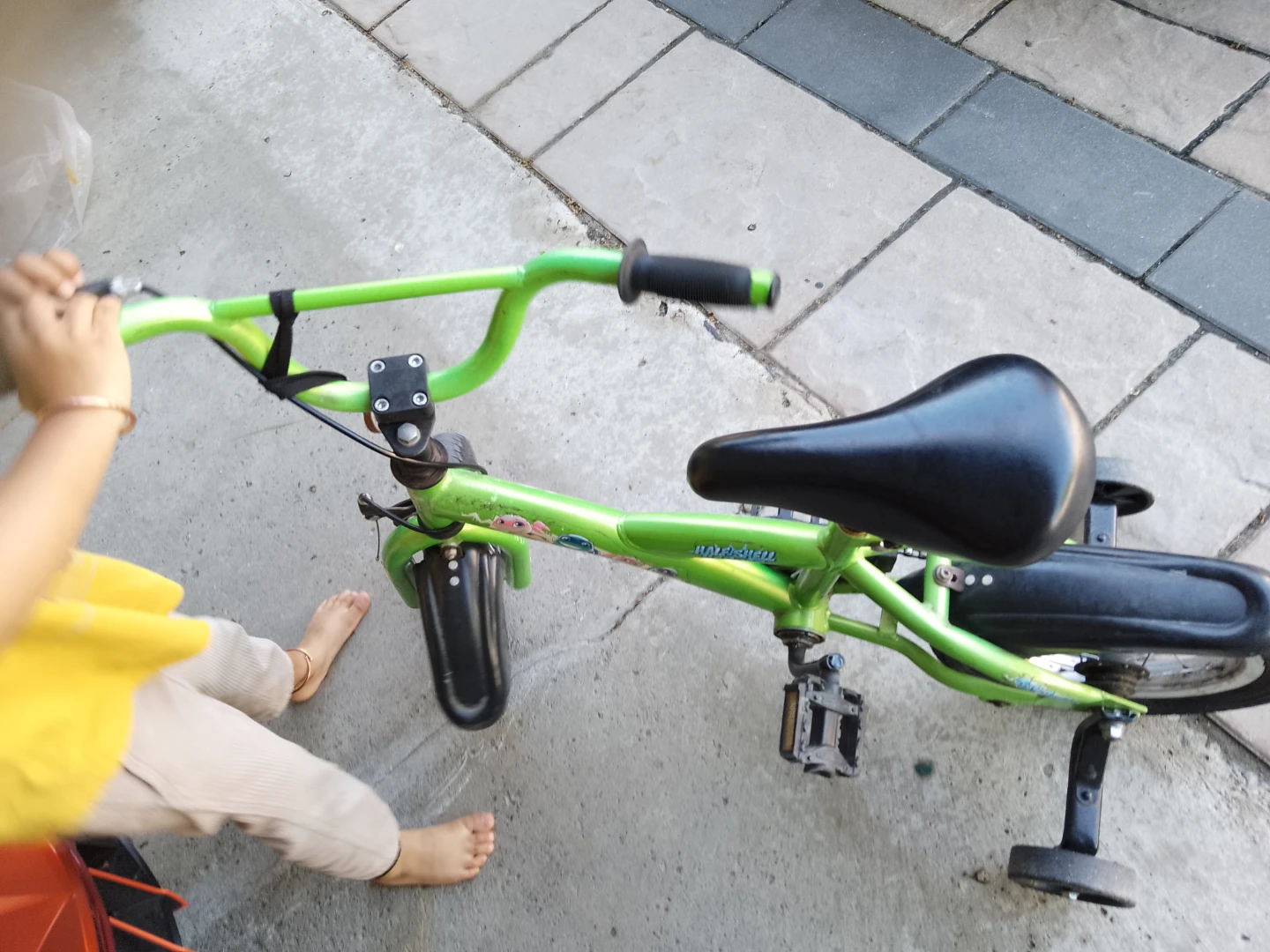 Kids Green Training Bike - photo 3