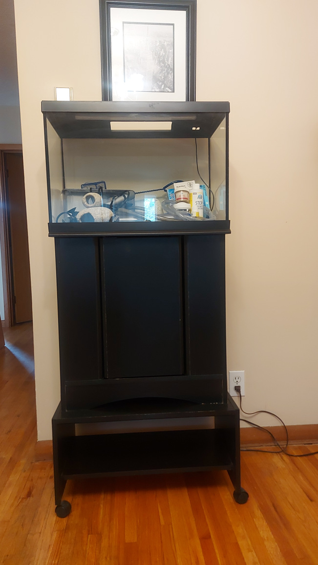 Aquarium Tank with Stand and Accessories - photo 3