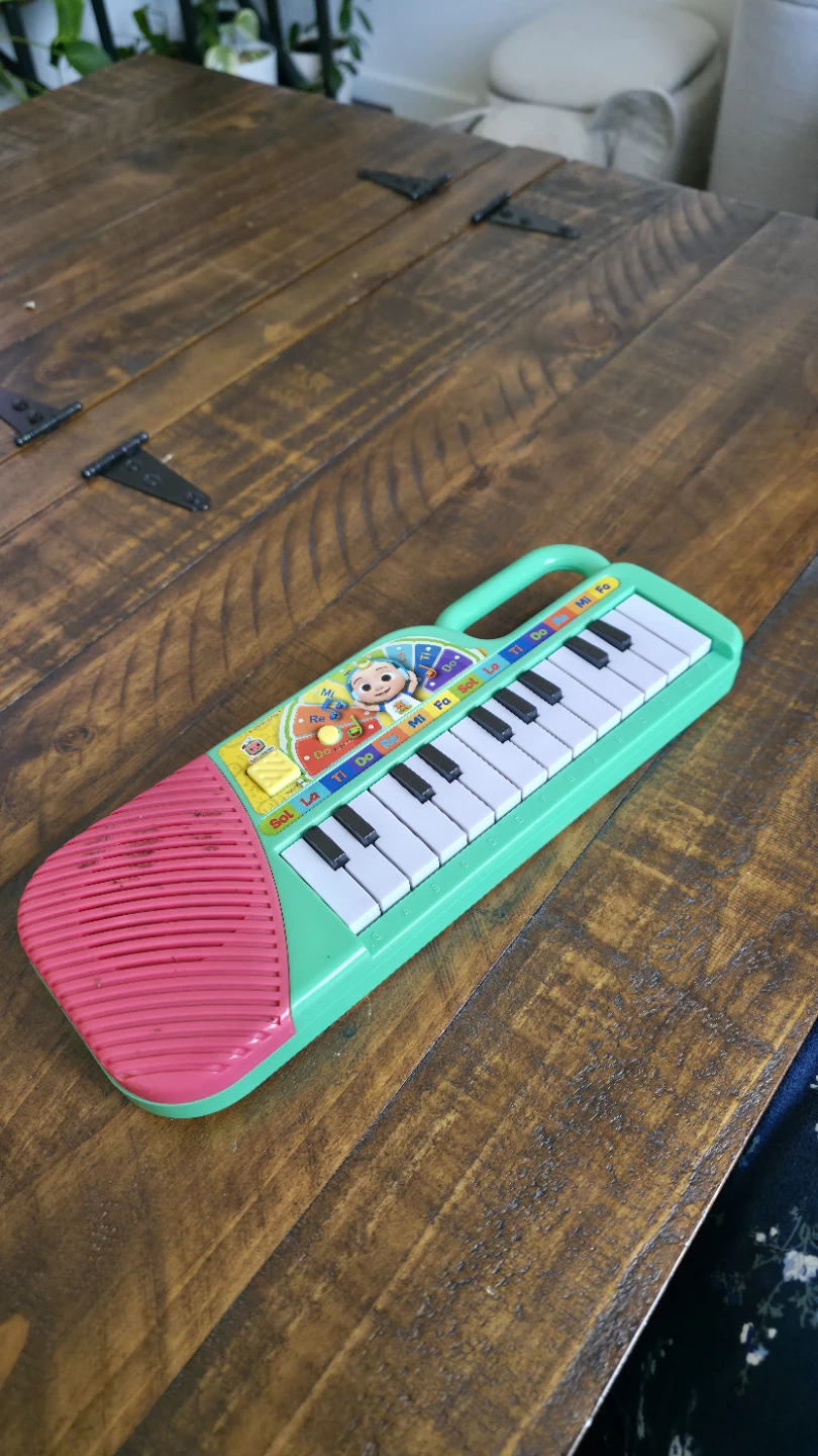 CoComelon Kids Keyboard Toy