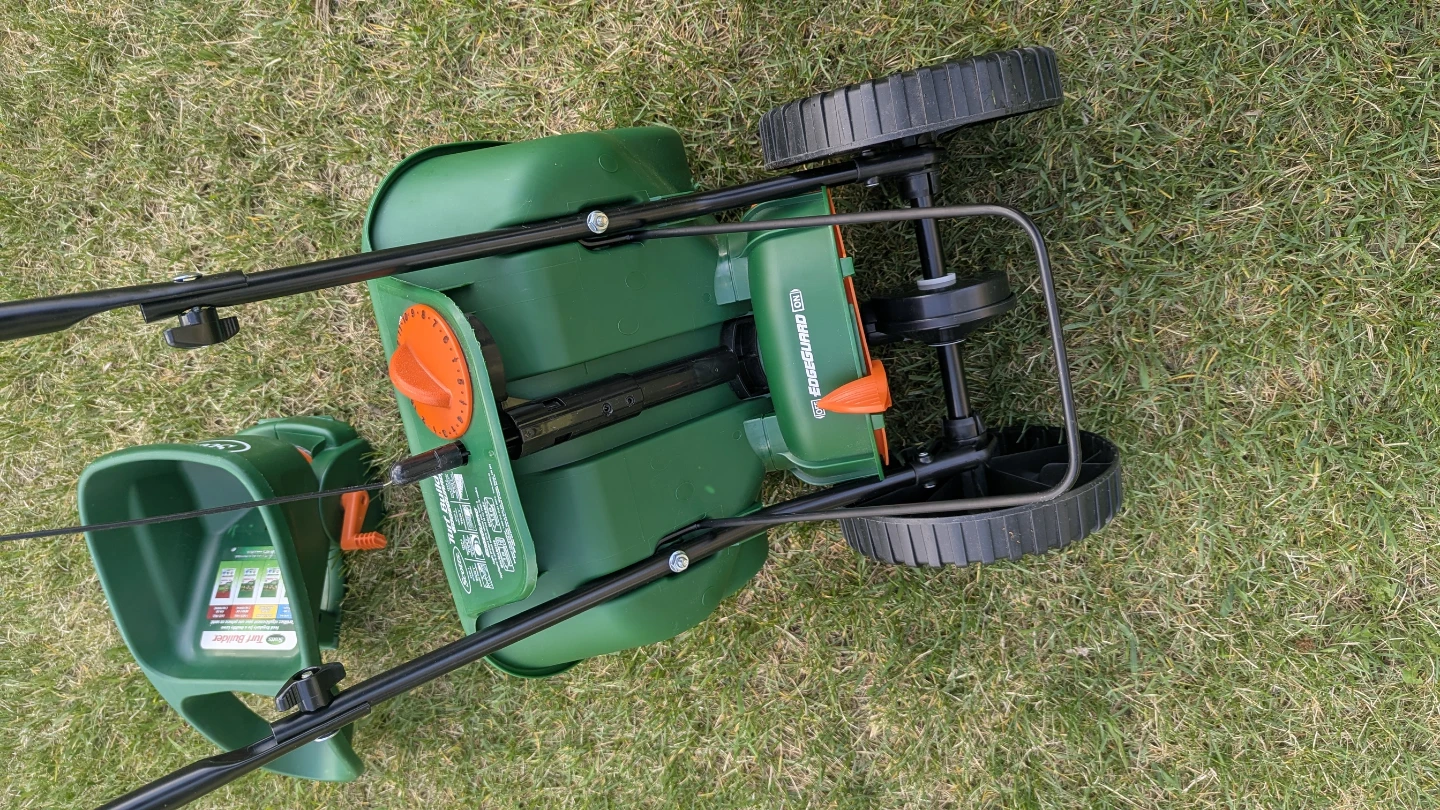 Turf Builder Edgeguard Mini + Handheld Handy Green bundle - photo 5