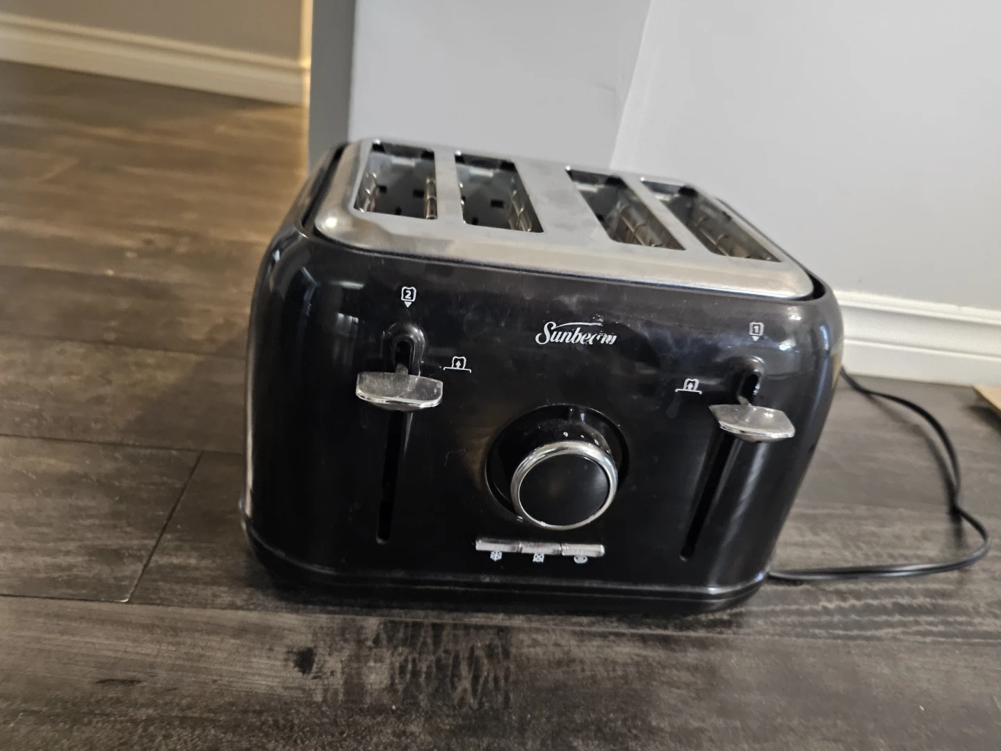 Sunbeam 4-Slice Black Toaster