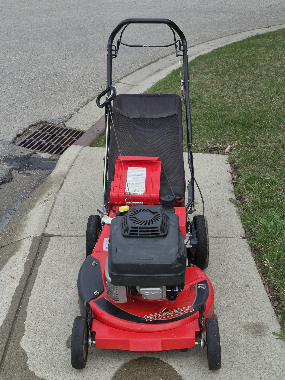 Gravely Self-Propelled Rotary Lawn Mower - photo 3