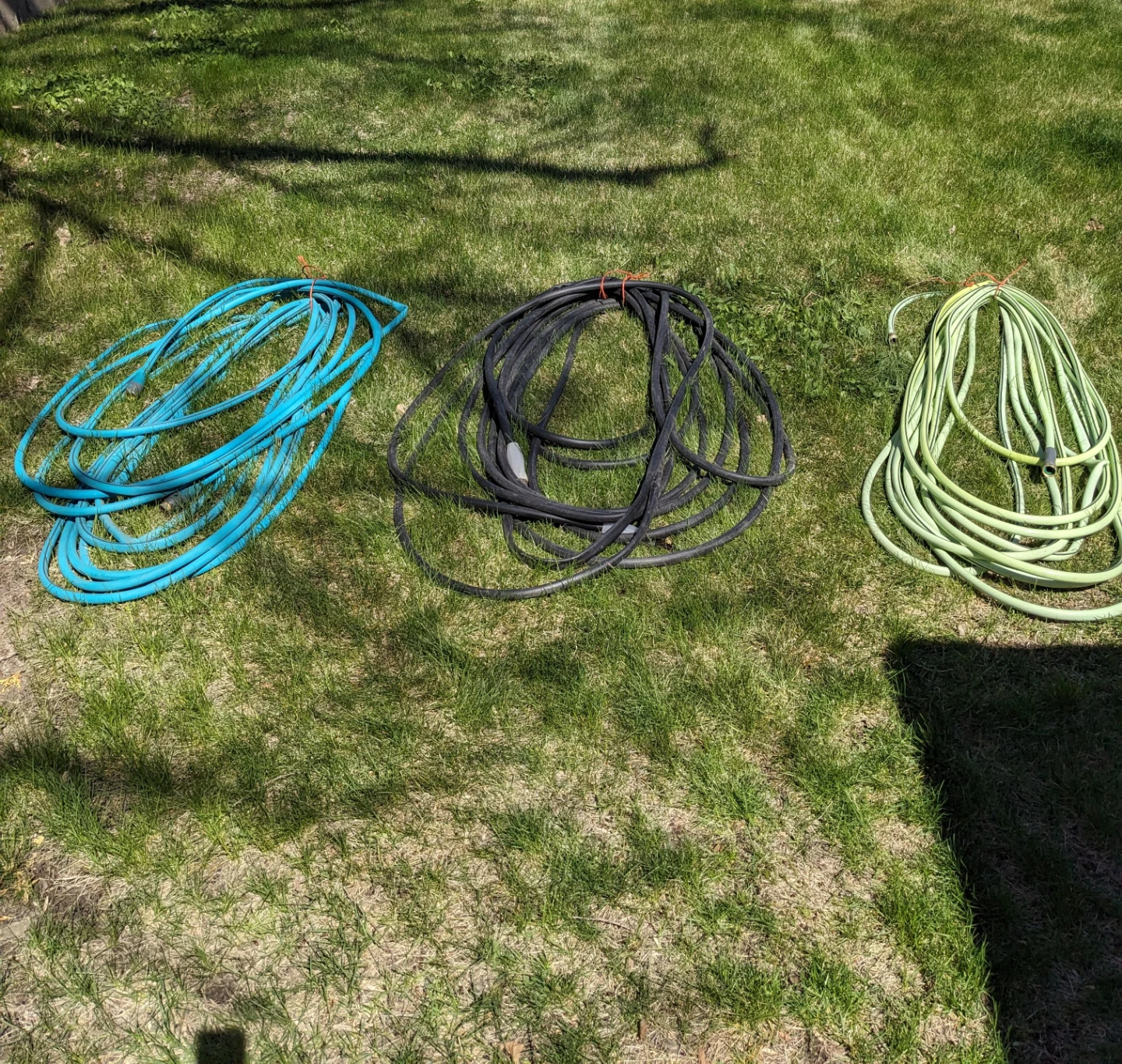 Set of 3 Garden Hoses - 100 Feet each