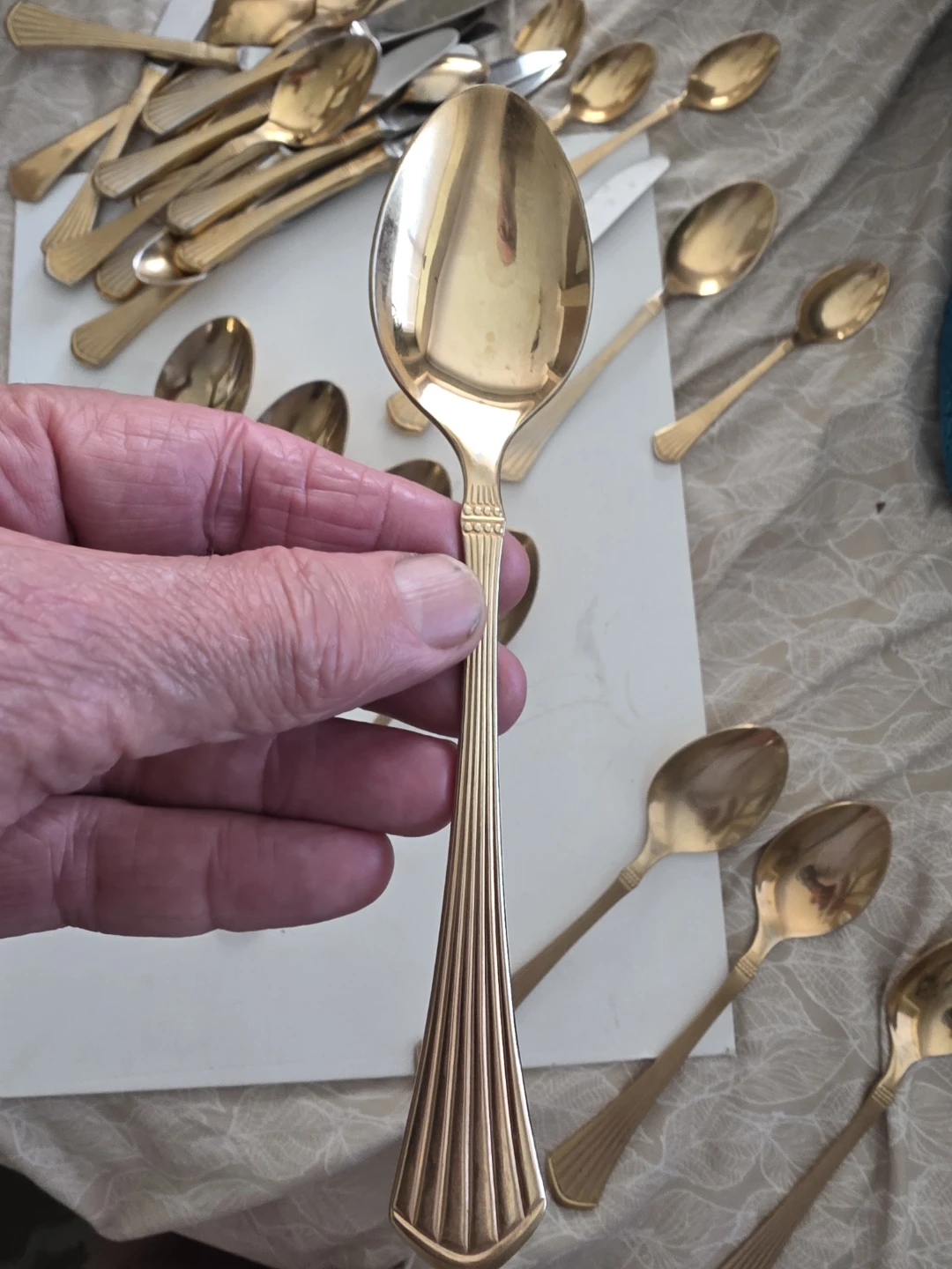 23/24 Gold-Plated Spoons and Knives - Solingen Germany - photo 3
