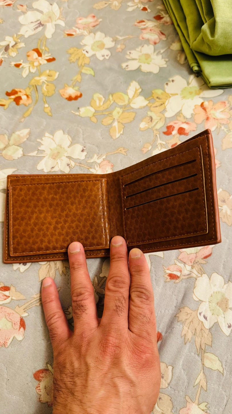 Stylo Men's Brown Faux Leather Bifold Wallet with Box - photo 3
