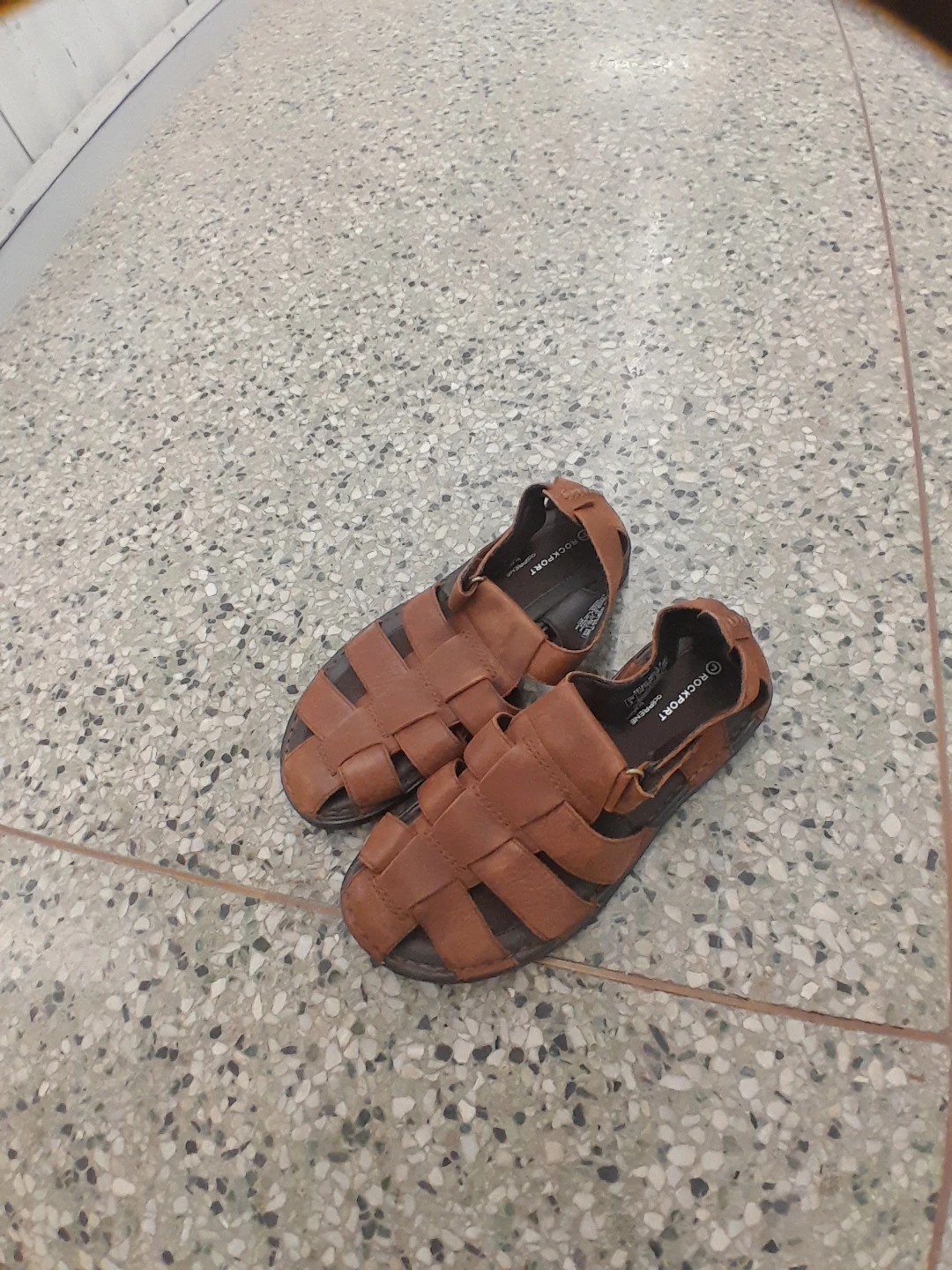 Rockport Brown Leather Fisherman Sandals Size 8