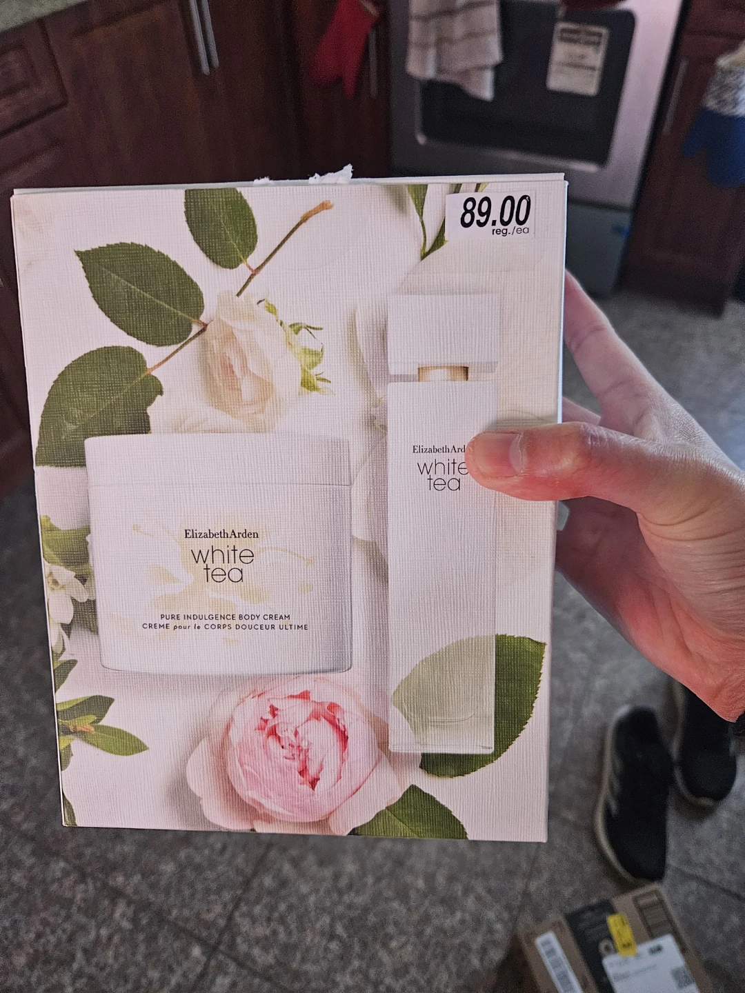 Elizabeth Arden White Tea Eau de Toilette and Body Cream Set