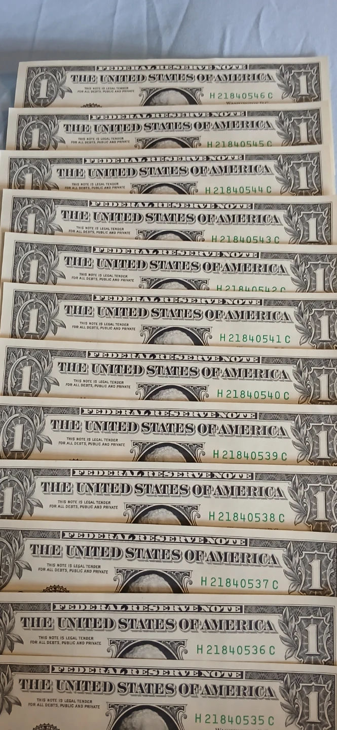 53 SEQUENTIAL & UNCIRCULATED $1 FEDERAL RESERVE NOTES - photo 4