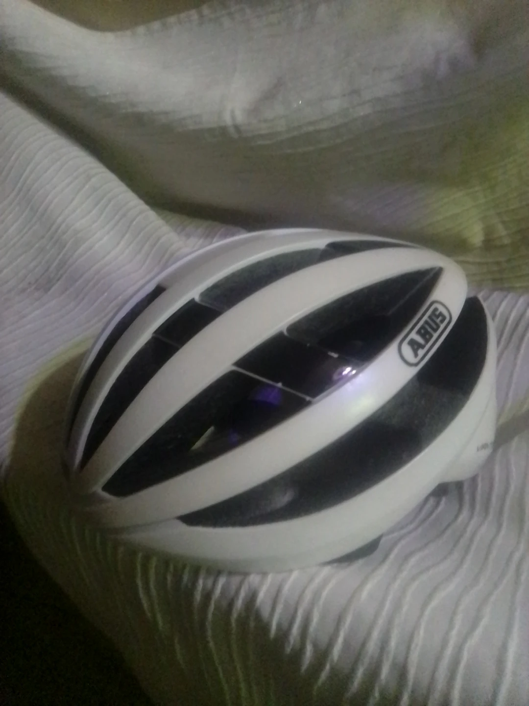 ABUS White Cycling Helmet