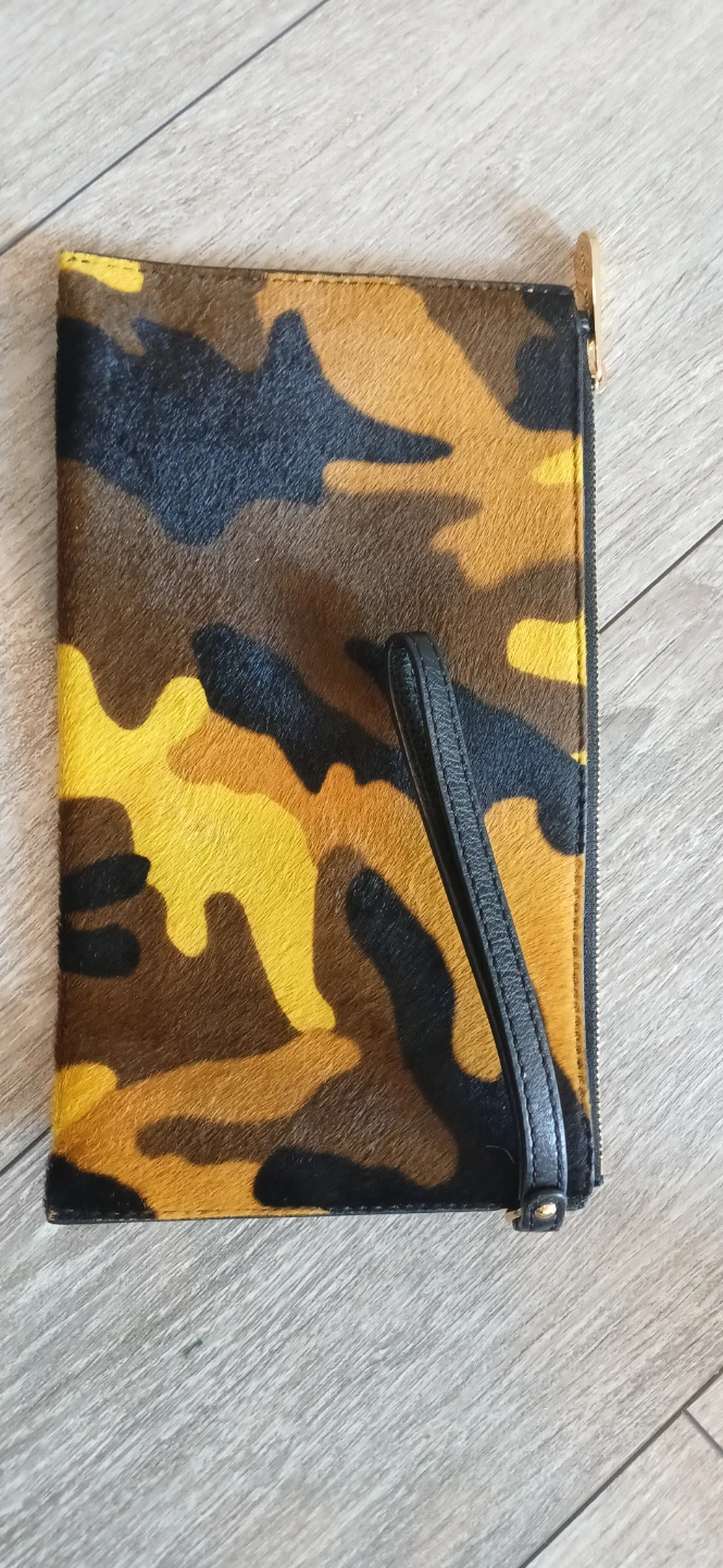 Michael Kors Camo Wristlet Clutch - photo 2