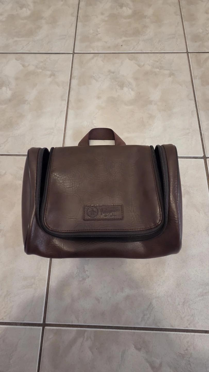 Penguin Sportswear Brown Toiletry Bag
