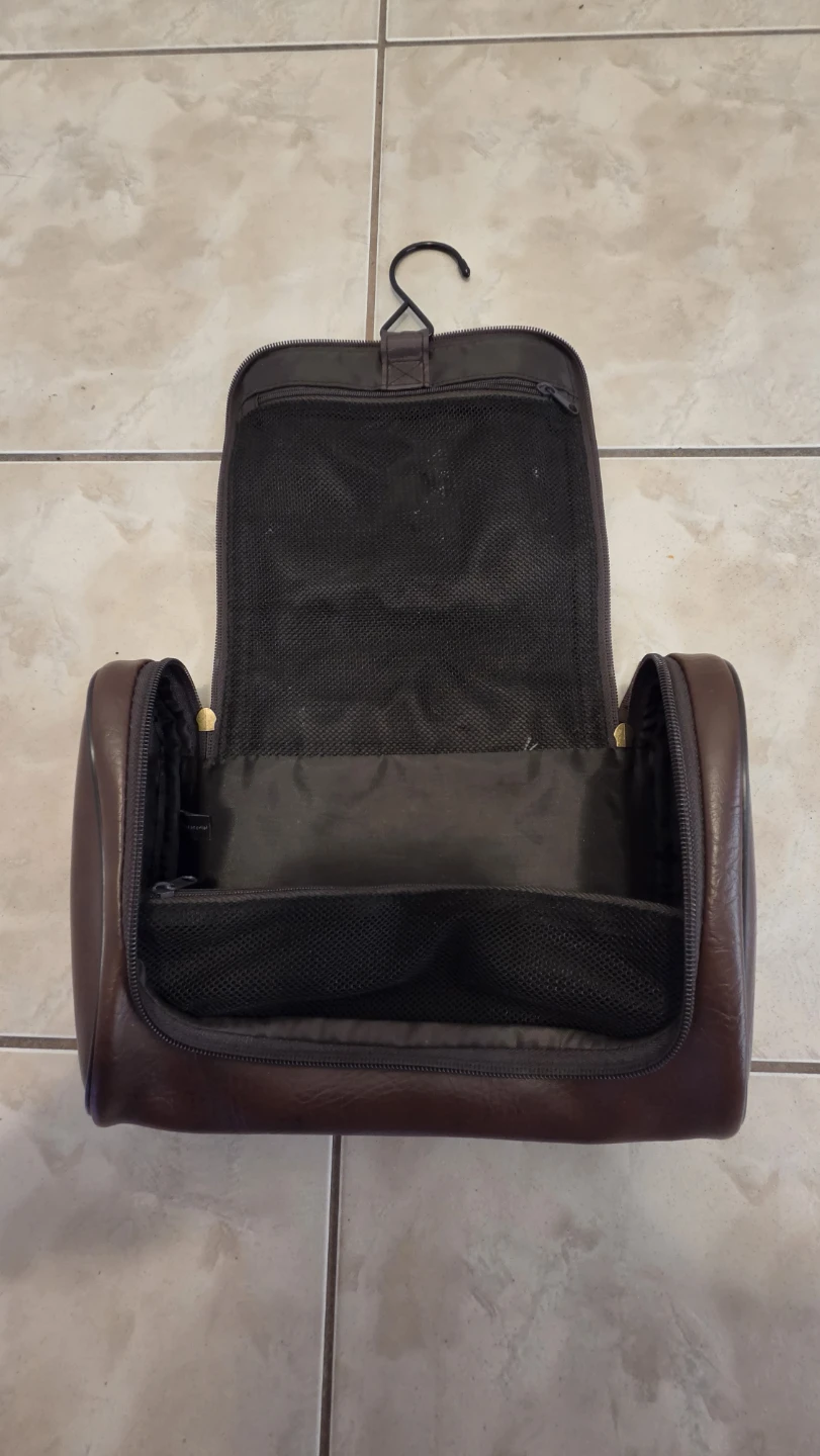Penguin Sportswear Brown Toiletry Bag - photo 2