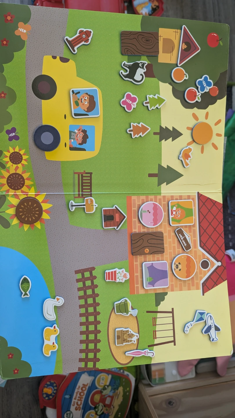 Magnet Book - Colours & Shapes