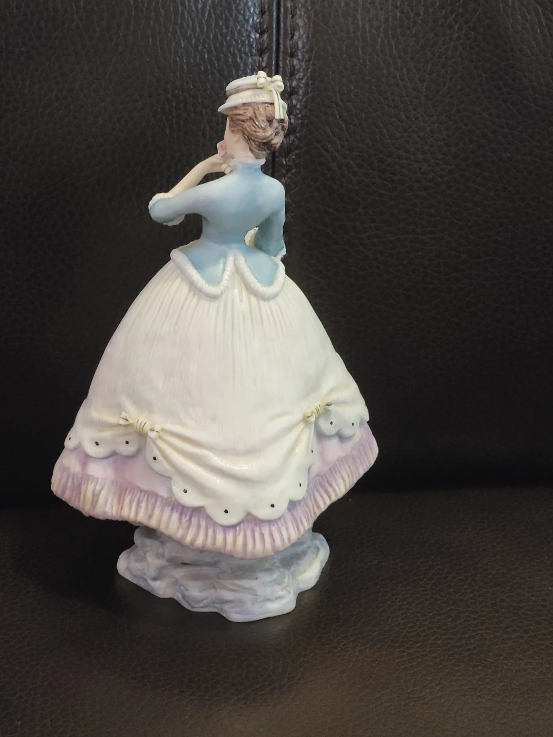 VintageRoyal Worcester "Lisette" Figurine - photo 2