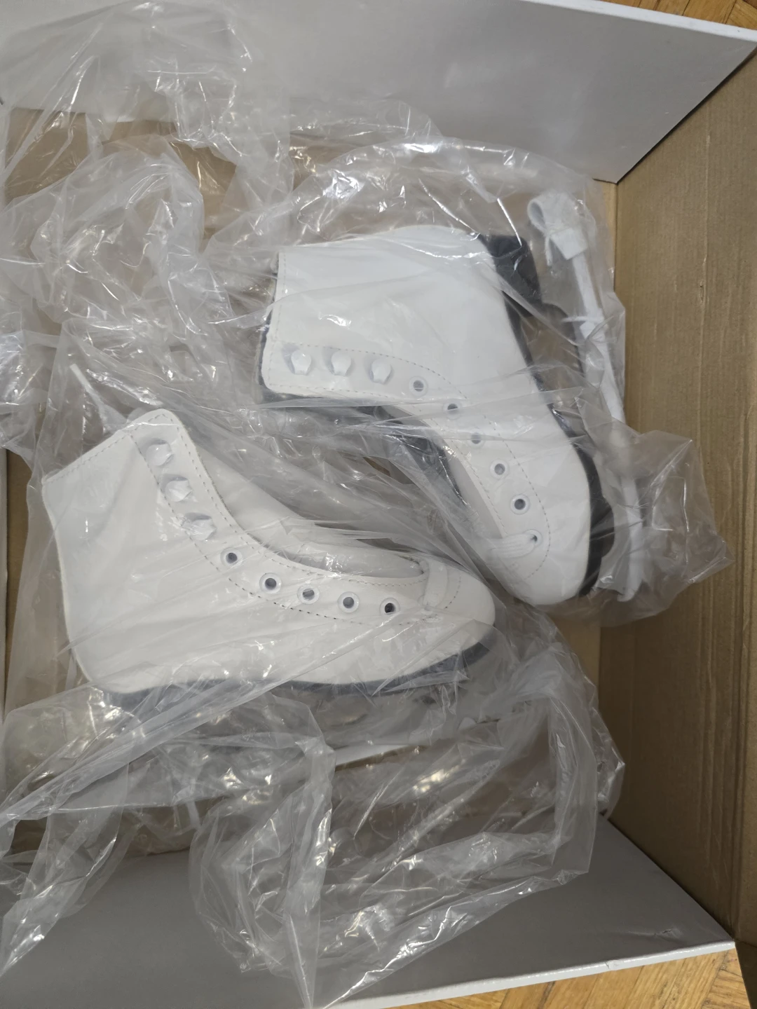 Winwell Figure Skates - photo 2