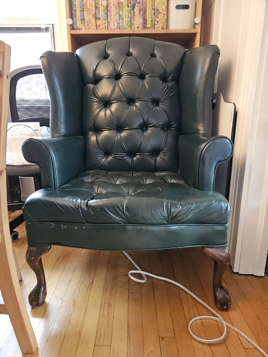 Green Tufted Leather Wingback Armchair - photo 2