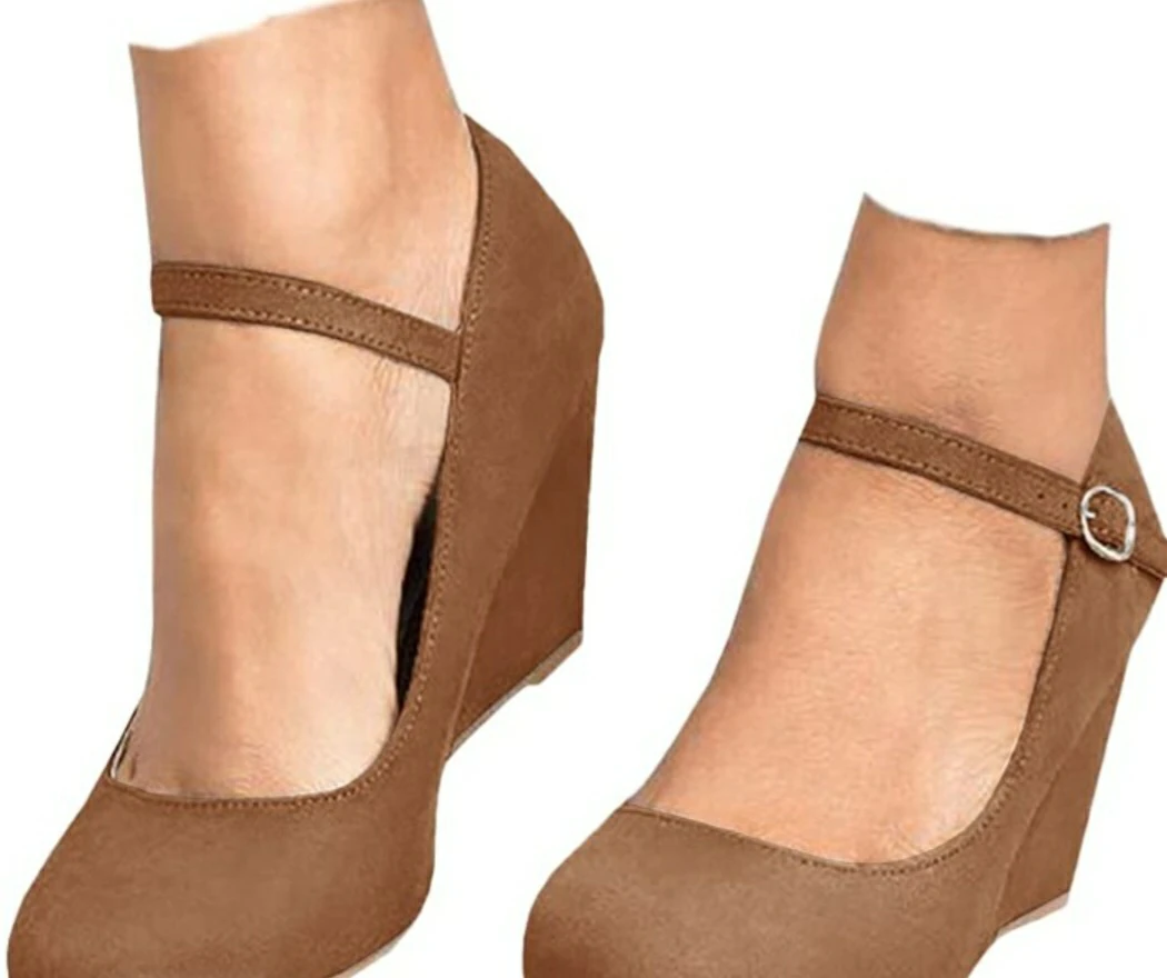 Brand new Coutgo Women's Wedge Shous