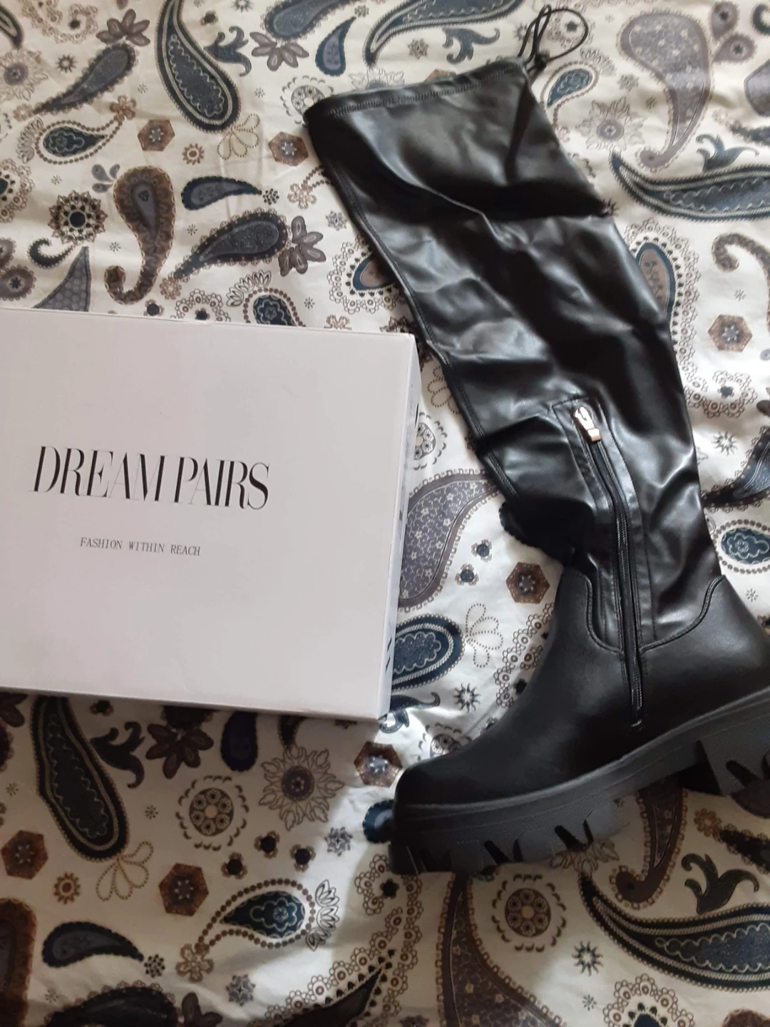 Dream Pairs Black Over-the-Knee Boots