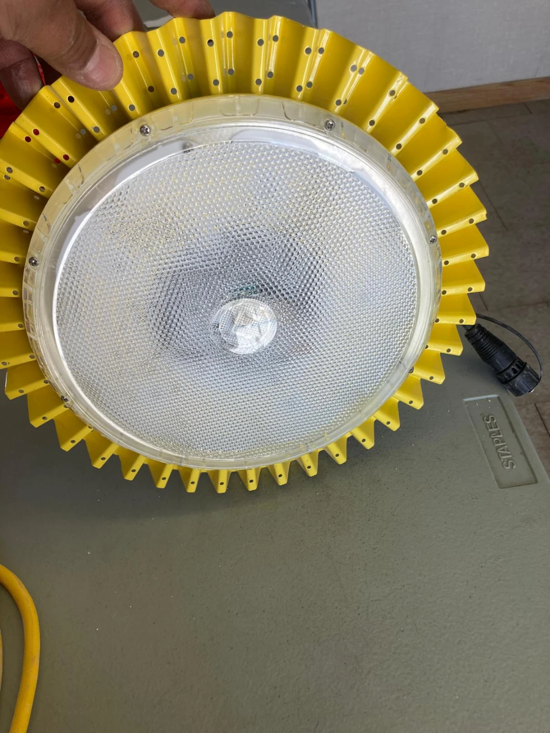 Lind Equipment LE-HB120LED High Bay LED Light - photo 3