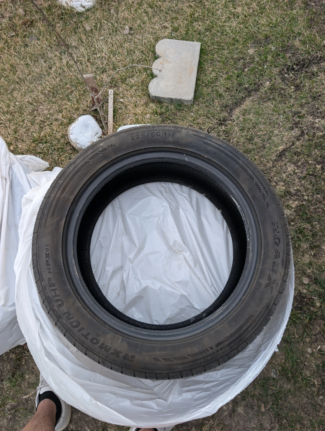 225/50 R17 95% tread Set of 4 - photo 3