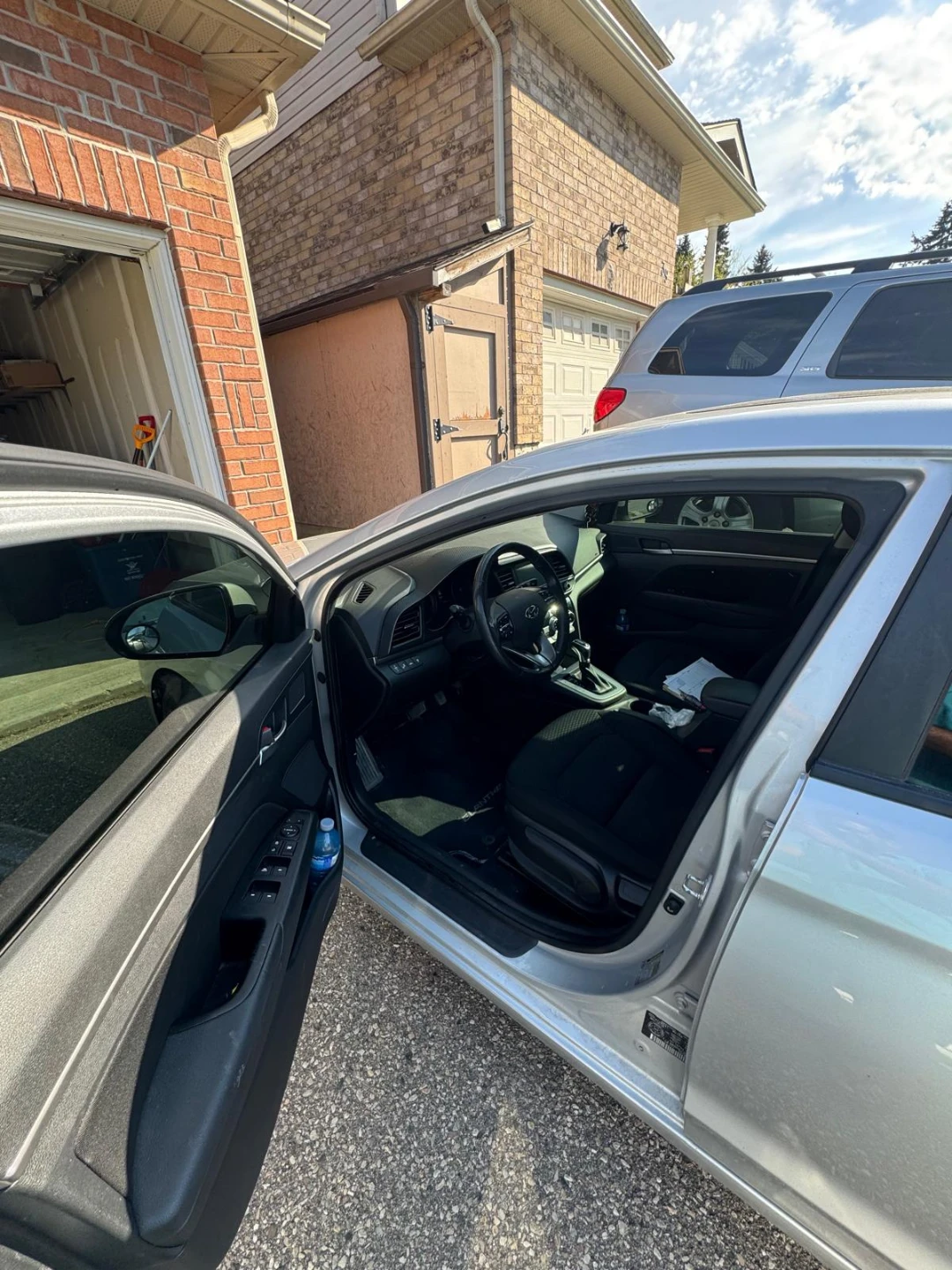 Silver Hyundai Elantra - photo 5