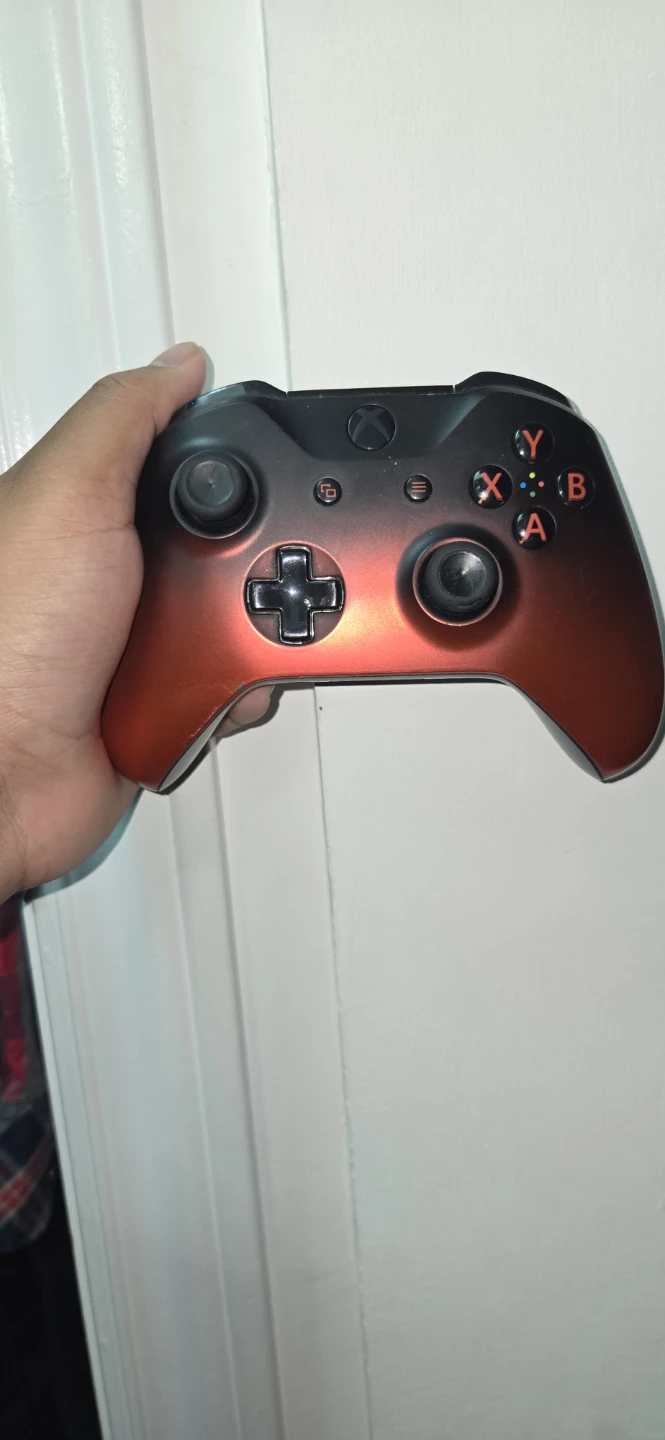 SPECIAL EDITION 🔥Xbox Wireless Controller - Red/Black Fade - photo 4