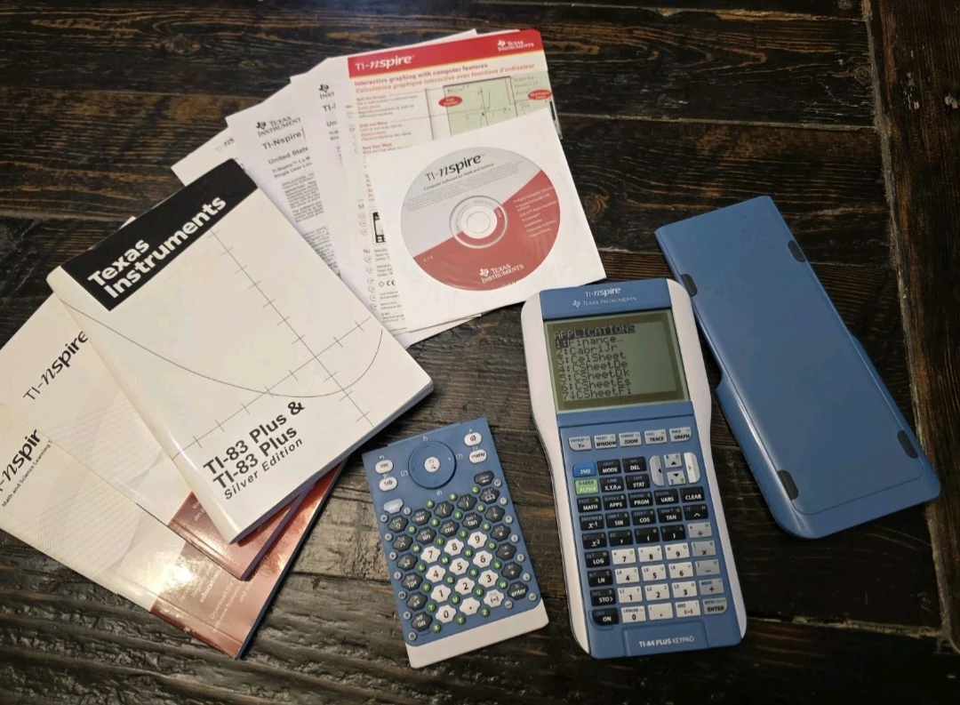 TI-nspire Graphing Calculator with TI-84 Plus KeyPad w/Books