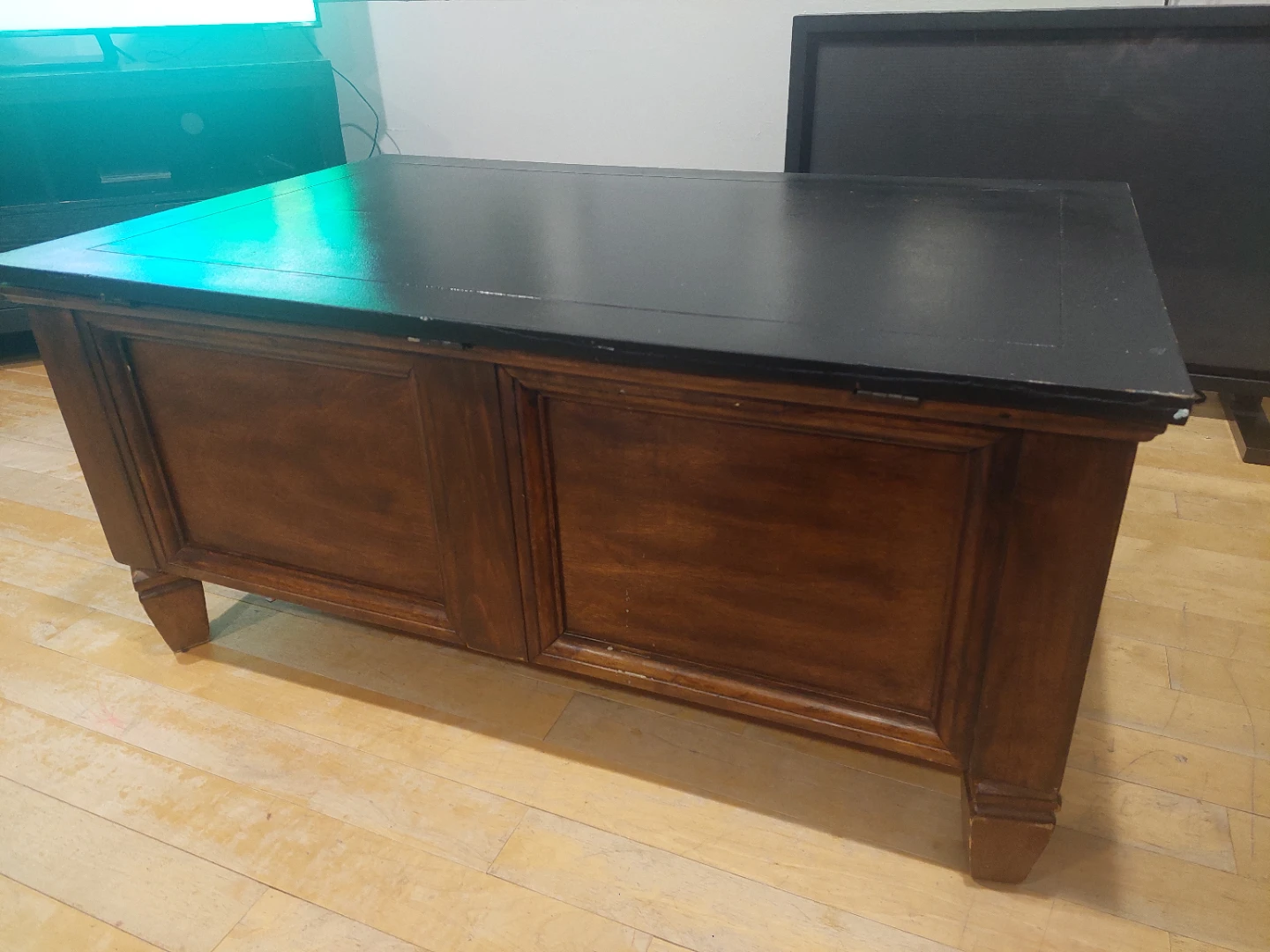 Coffee Table. - photo 2