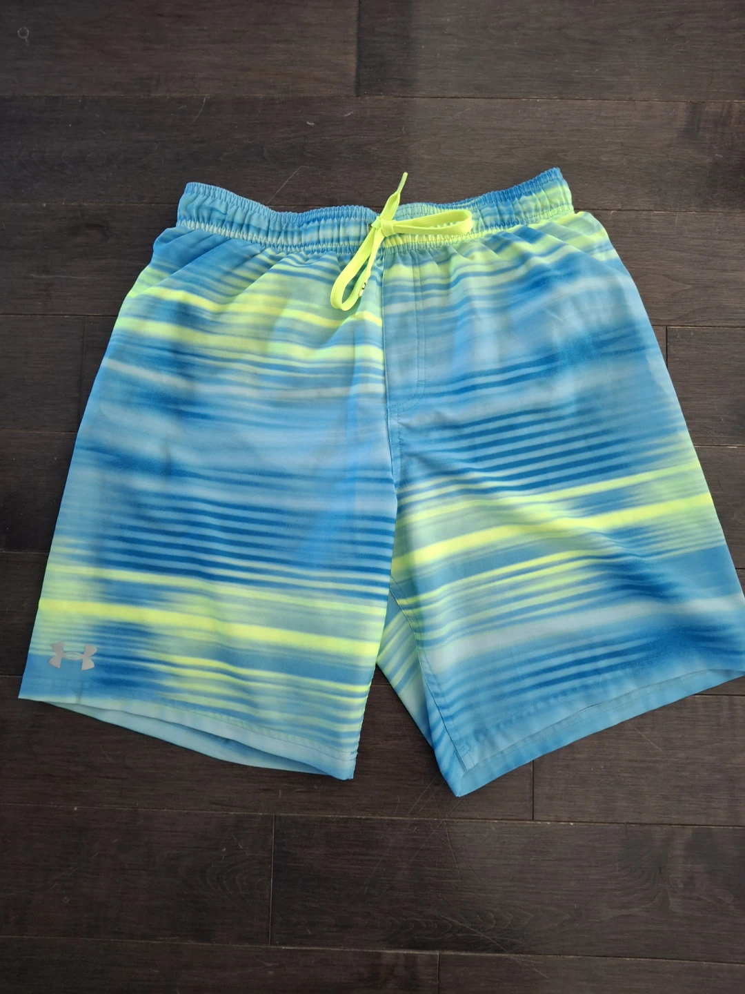 Mens Under Armour swimming trunks