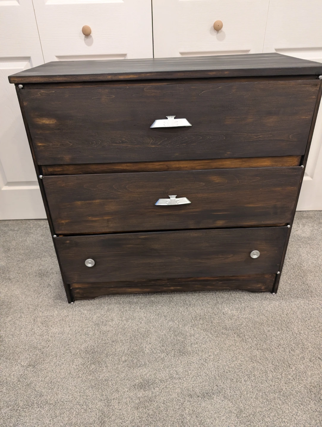 Dark Wood 3-Drawer Dresser with Floral Liner - photo 3