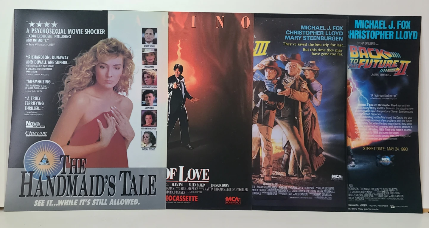 Early 1990s Movie Display Small Plastic Poster Collection - photo 4