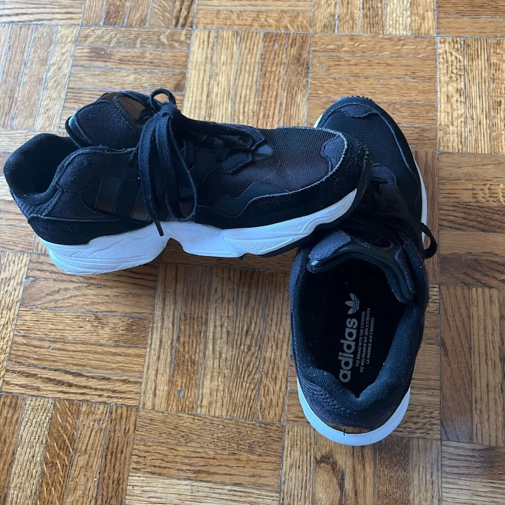 Adidas Originals Yung-96 Black Sneakers Unisex