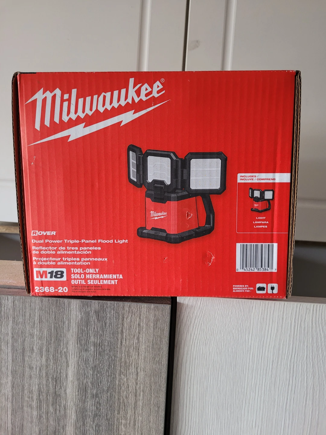 Milwaukee M18 Rover Dual Power Triple-Panel Flood Light 2368-20